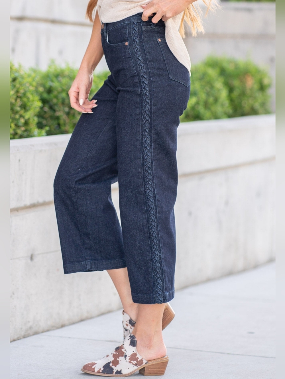 Judy Blue Wide Leg Crop Size 16W JB88851 Dark Blue Stretch Denim Braid Down Side
